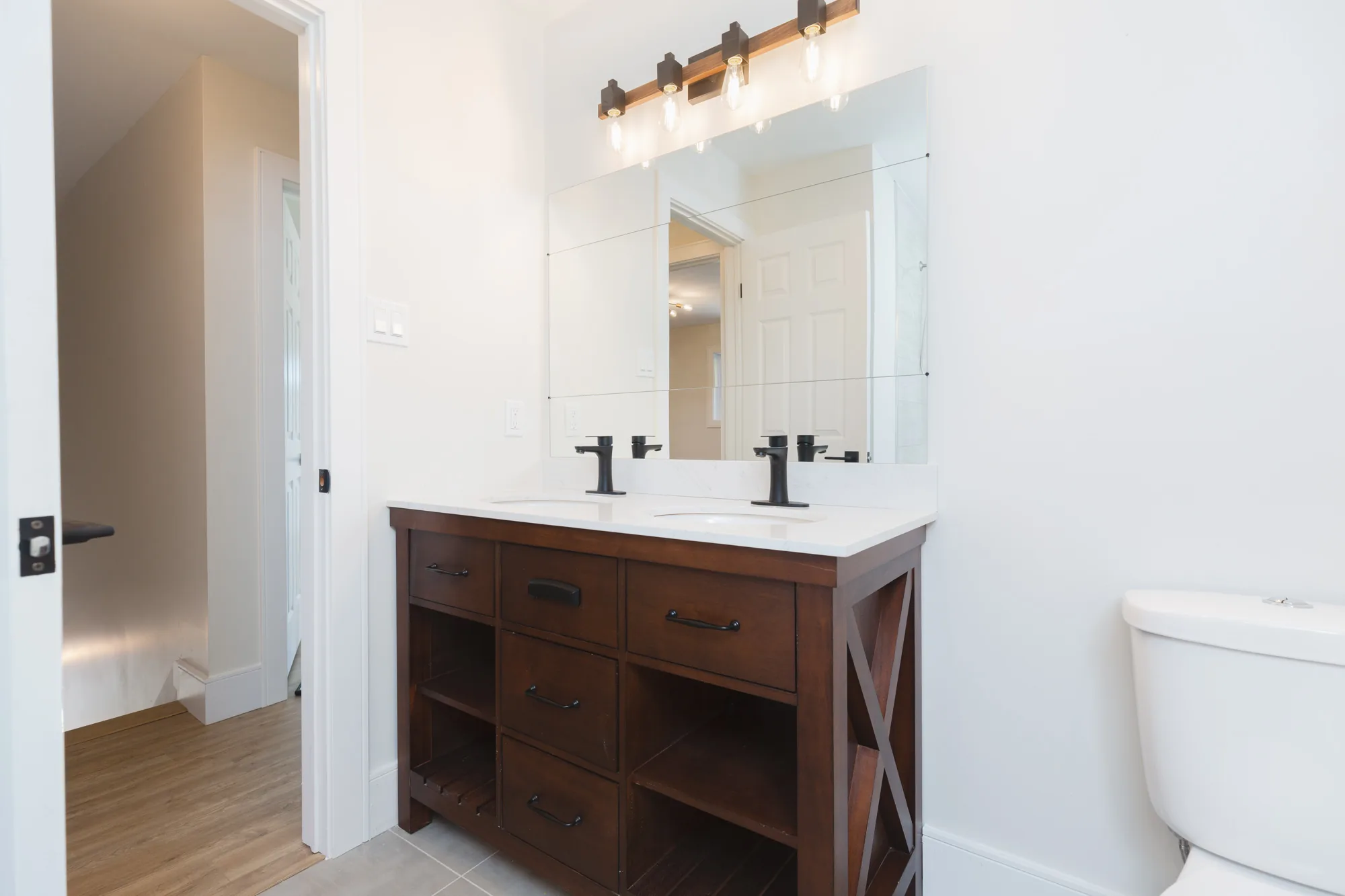 Donaldson Avenue — Main Bath, after the renovation by MAD Design Interiors